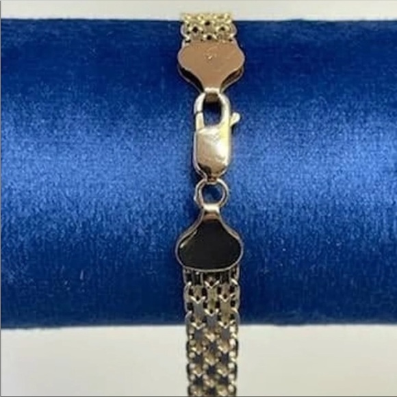 Gorgeous 14K Gold Bracelet - Picture 7 of 8